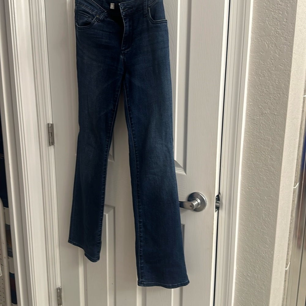 Bootcut petite jeans